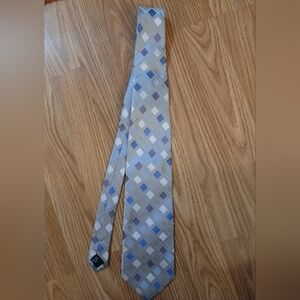 NWT PIERRE CARDIN Tie.  Mens.  Blue & Gray